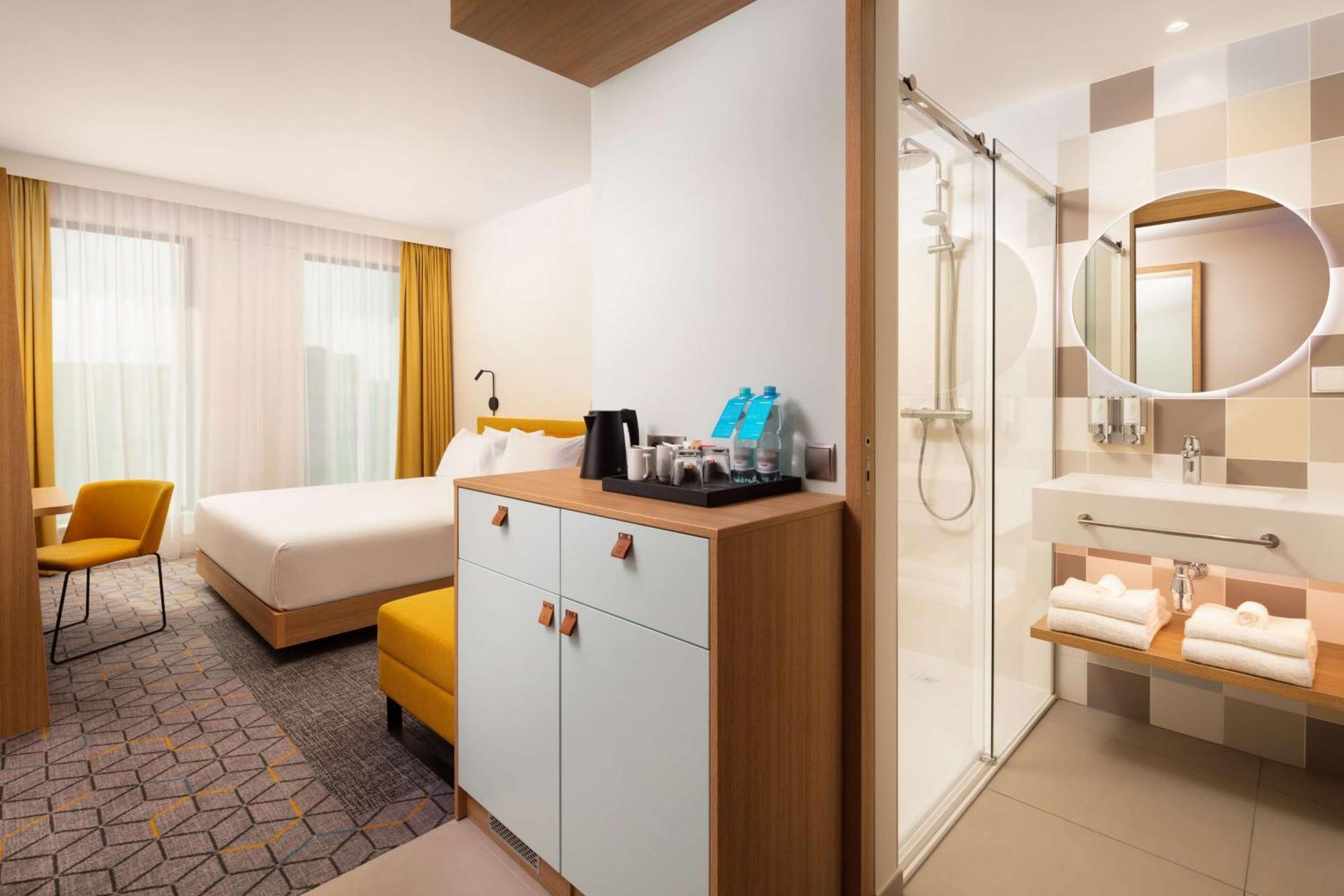Hampton By Hilton Lodz City Center エクステリア 写真