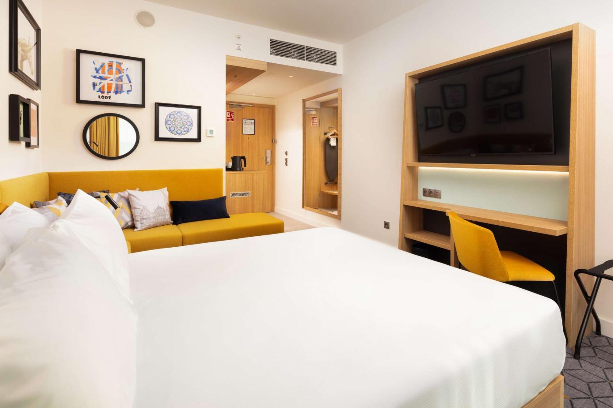 Hampton By Hilton Lodz City Center エクステリア 写真