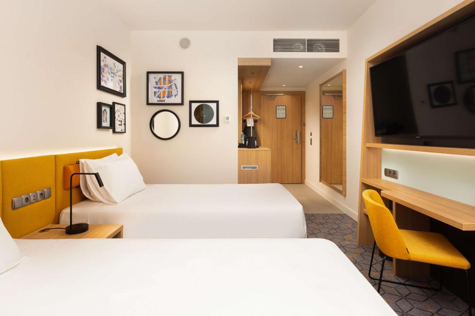 Hampton By Hilton Lodz City Center エクステリア 写真